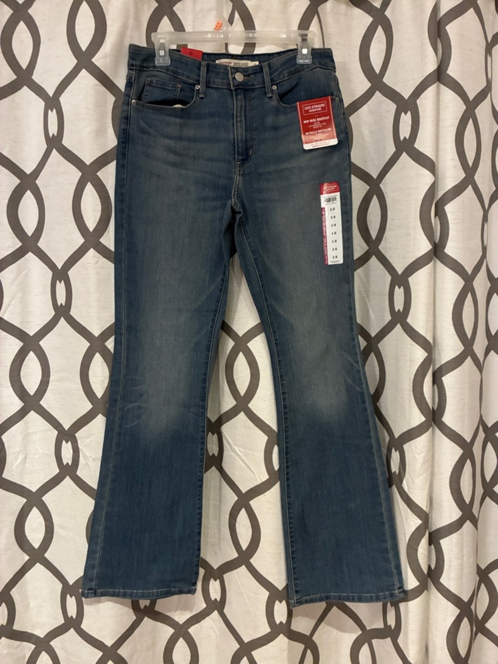Levi's 6M woman’s Dark Blue Flare Jeans mid rise boot cut Levi Strauss